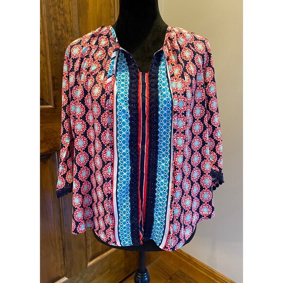 Crown & Ivy Boho Peasant Petite Large Navy Red Patterened Top Blouse Casual - Picture 2 of 11